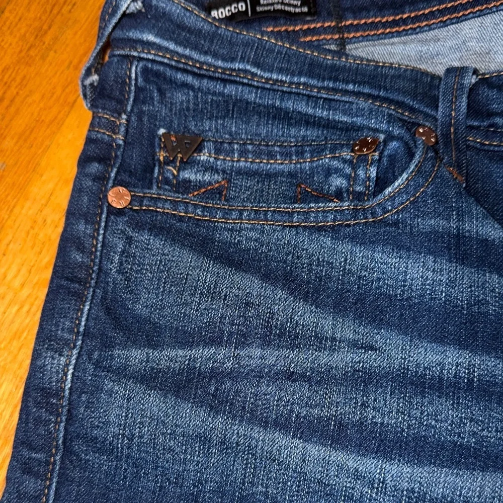 True Religion Men’s Relaxed Jeans in Dark Blue